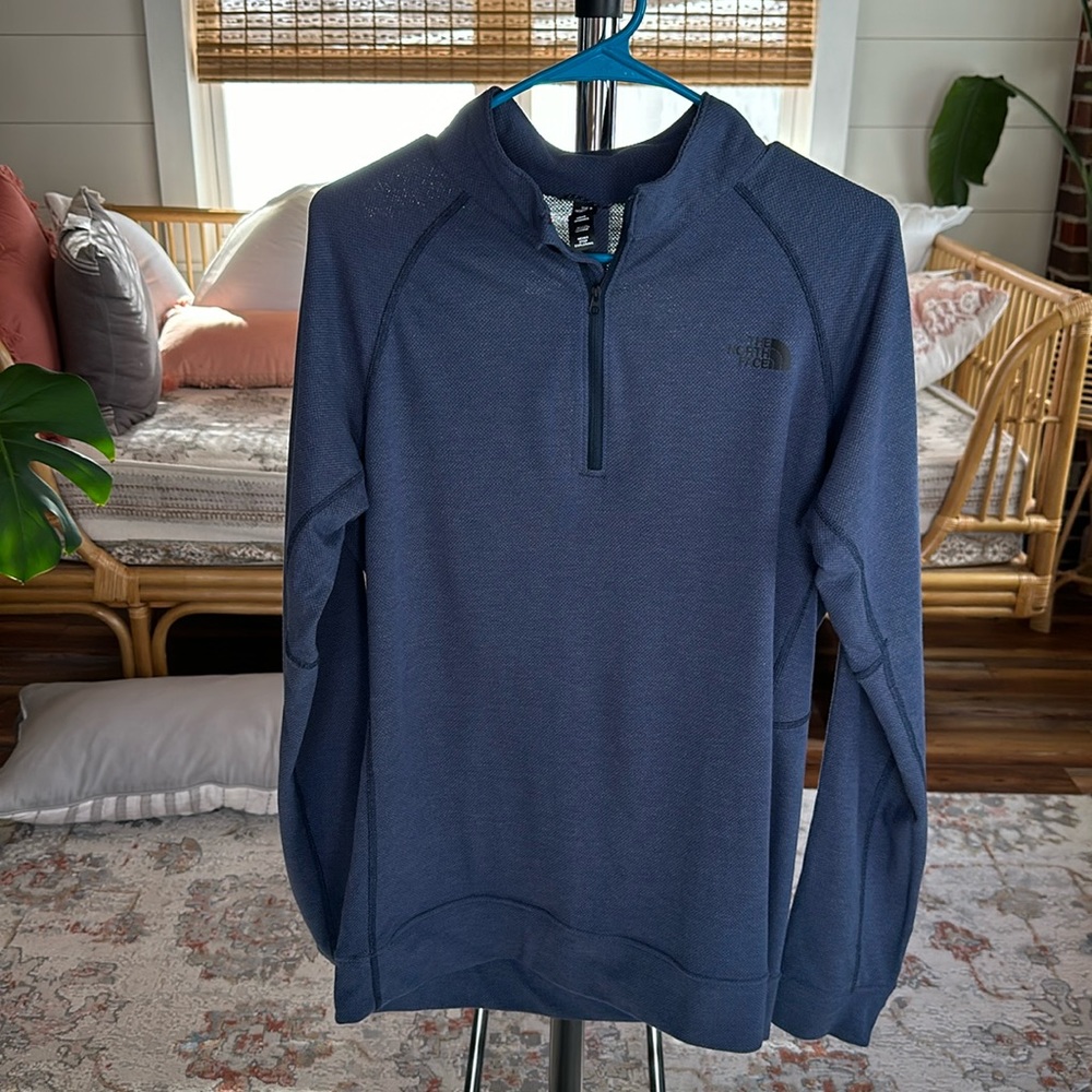 The North Face  1/4 Zip PulloverXL Blue